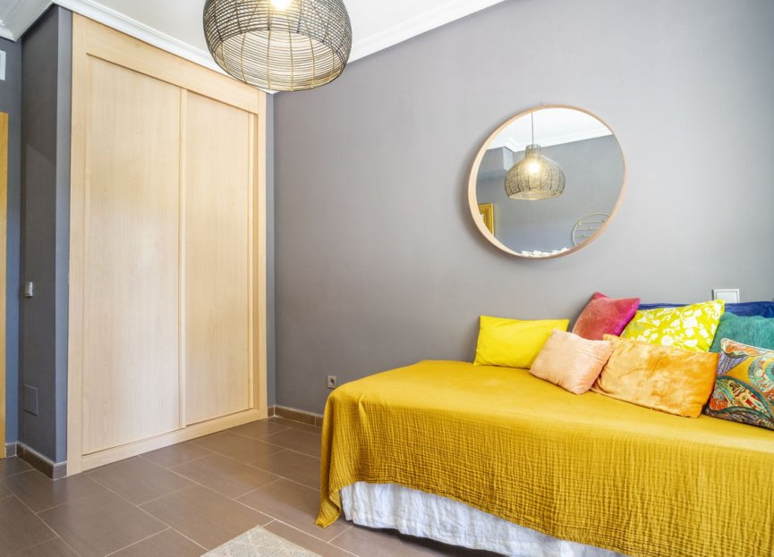 Resale - Ground floor apartment - Estepona - Selwo