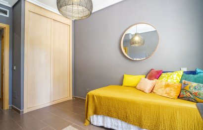 Resale - Ground floor apartment - Estepona - Selwo