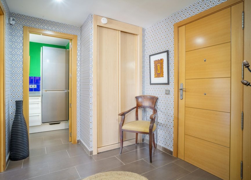 Resale - Ground floor apartment - Estepona - Selwo