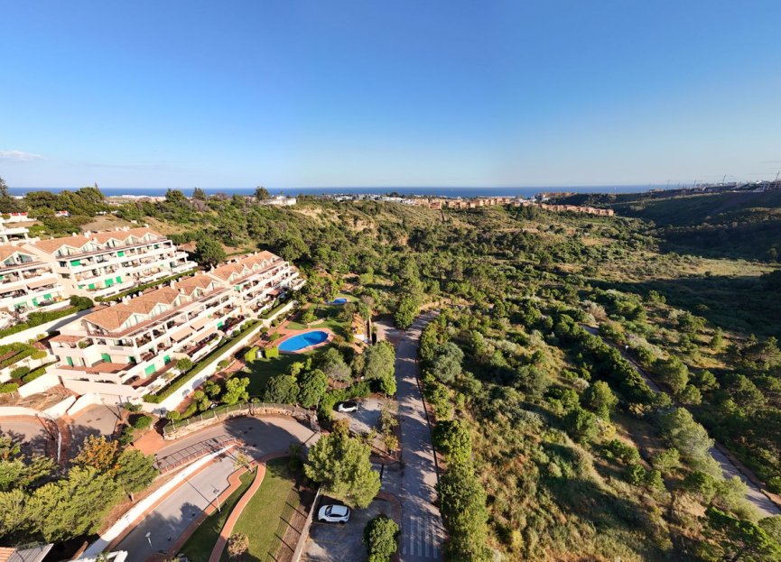 Resale - Ground floor apartment - Estepona - Selwo