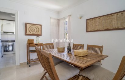 Reventa - Apartment - Middle Floor Apartment - Benahavís - Benahavís Centro