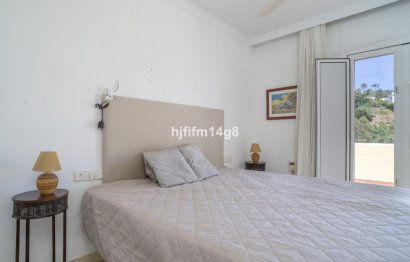 Reventa - Apartment - Middle Floor Apartment - Benahavís - Benahavís Centro