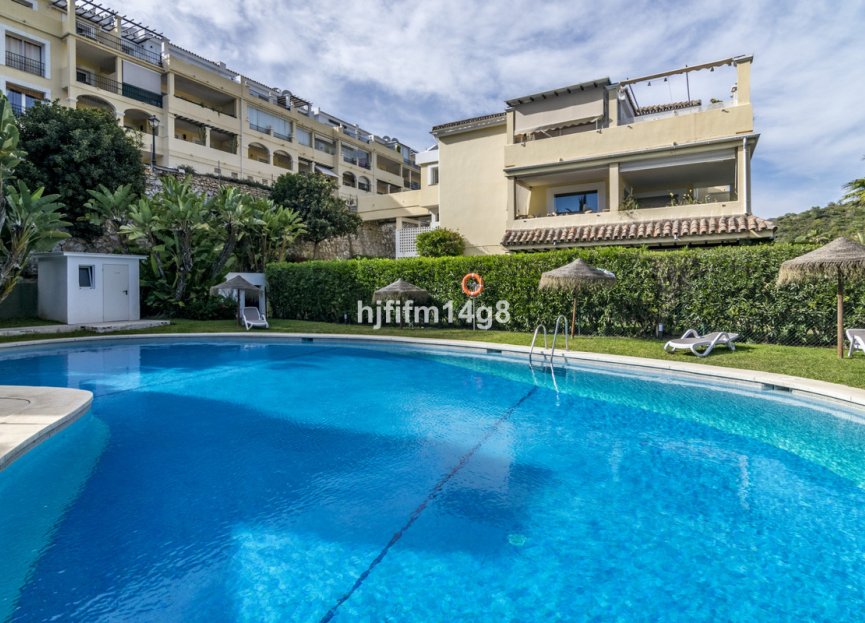 Reventa - Apartment - Middle Floor Apartment - Benahavís - Benahavís Centro