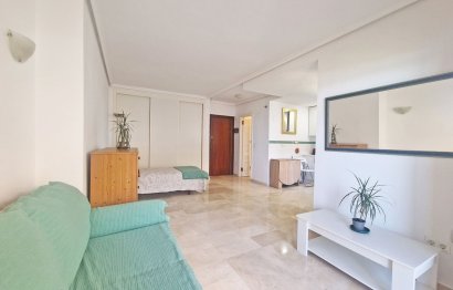 Resale - Apartment - Middle Floor Apartment - Mijas - Riviera Del Sol