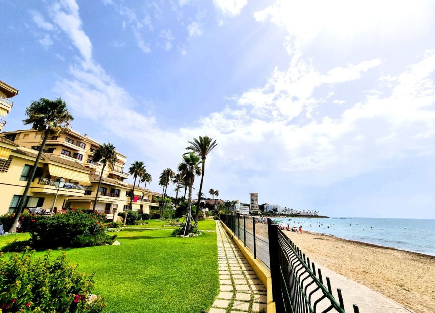 Resale - Apartment - Middle Floor Apartment - Mijas - Riviera Del Sol
