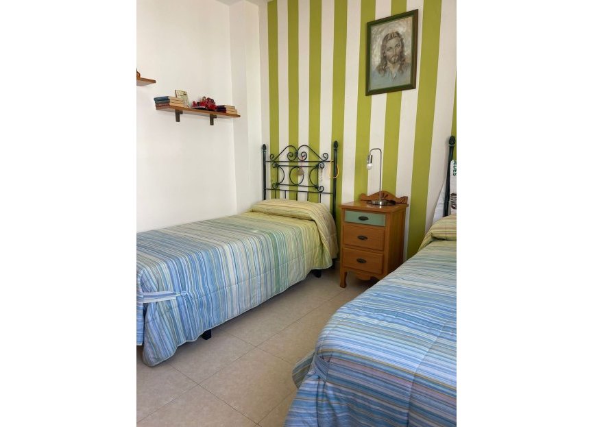 Resale - House - Townhouse - Estepona - Estepona Centro