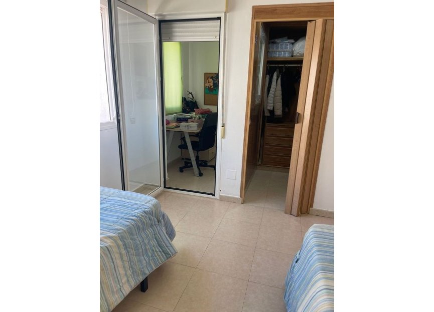 Resale - House - Townhouse - Estepona - Estepona Centro