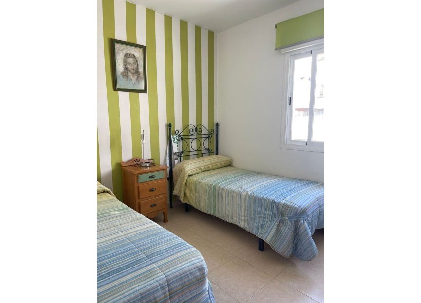 Resale - House - Townhouse - Estepona - Estepona Centro