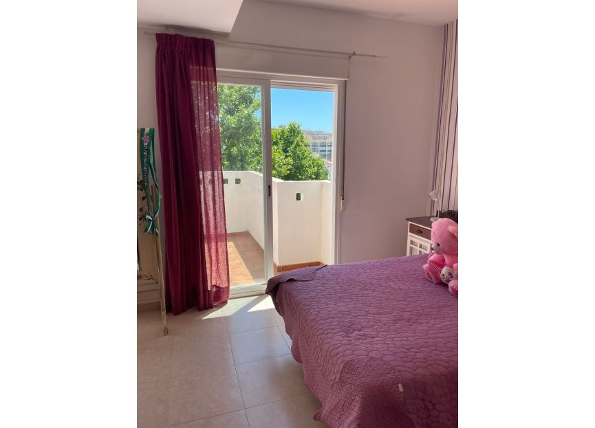 Resale - House - Townhouse - Estepona - Estepona Centro