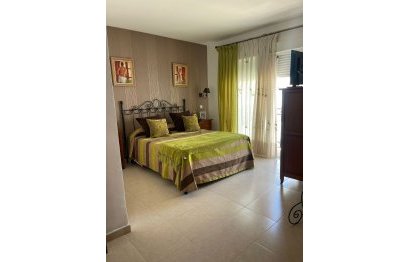 Resale - House - Townhouse - Estepona - Estepona Centro