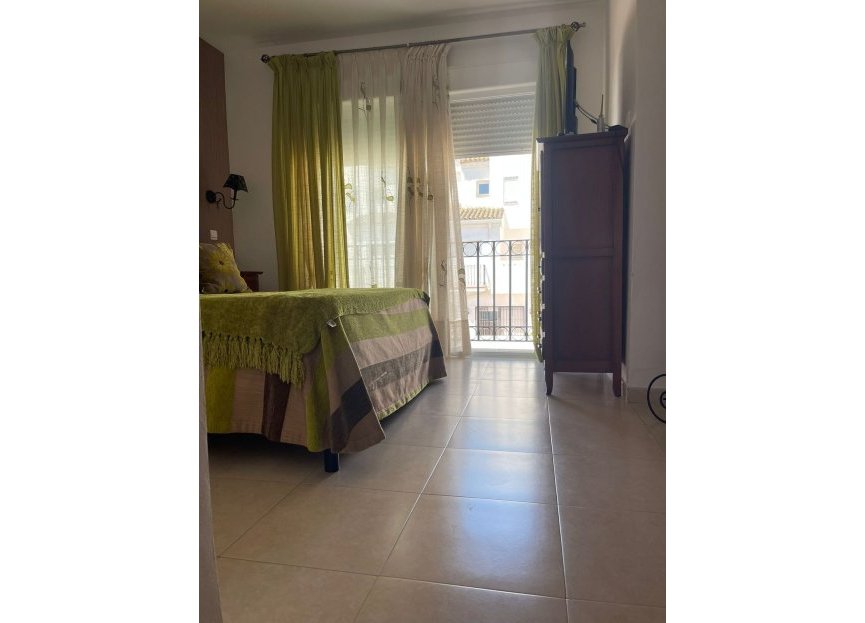 Resale - House - Townhouse - Estepona - Estepona Centro