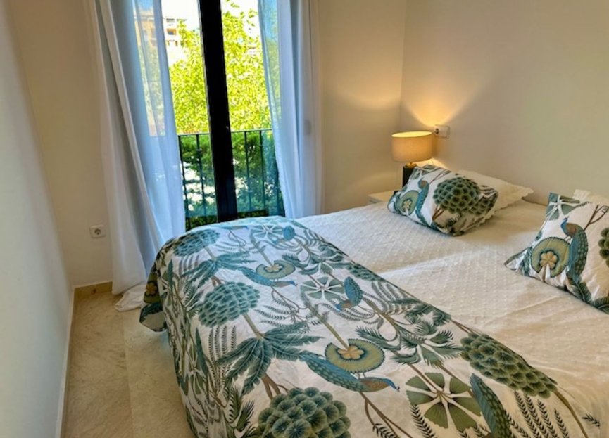 Resale - Apartment - Middle Floor Apartment - Marbella - Marbella Centro