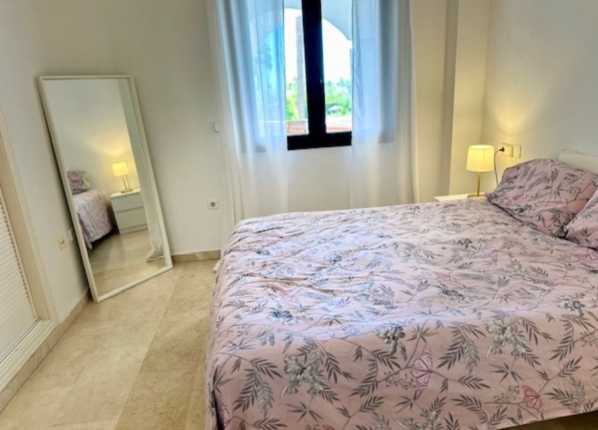 Resale - Apartment - Middle Floor Apartment - Marbella - Marbella Centro