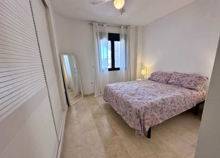Resale - Apartment - Middle Floor Apartment - Marbella - Marbella Centro