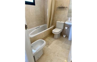 Resale - Apartment - Middle Floor Apartment - Marbella - Marbella Centro