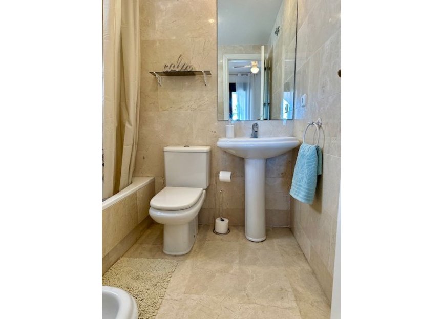 Resale - Apartment - Middle Floor Apartment - Marbella - Marbella Centro