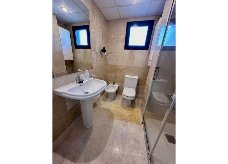 Resale - Apartment - Middle Floor Apartment - Marbella - Marbella Centro