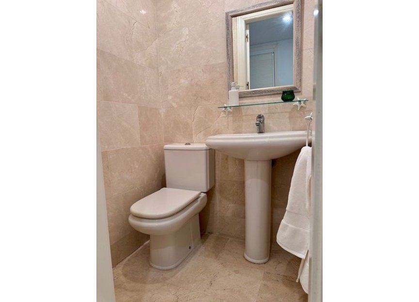 Resale - Apartment - Middle Floor Apartment - Marbella - Marbella Centro