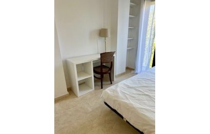 Resale - Apartment - Middle Floor Apartment - Marbella - Marbella Centro