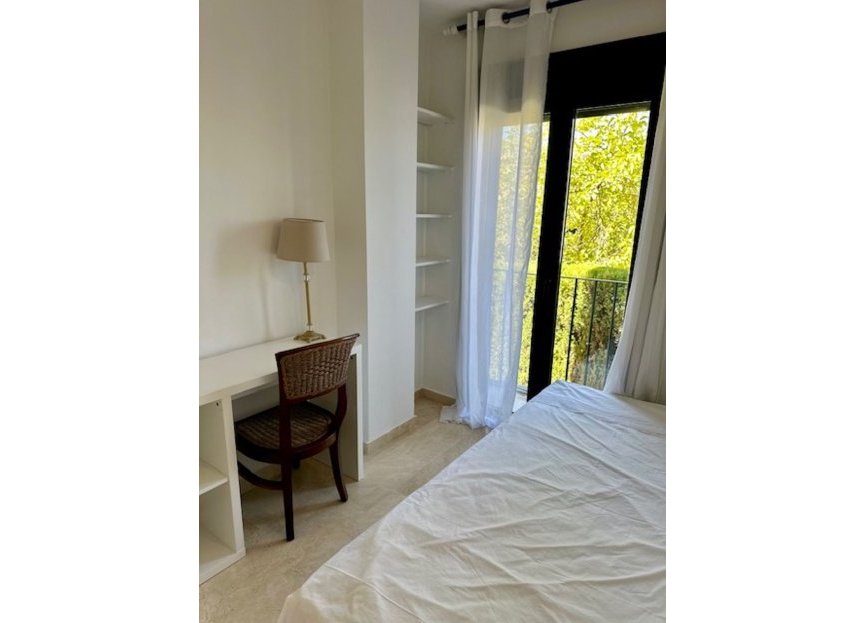 Resale - Apartment - Middle Floor Apartment - Marbella - Marbella Centro