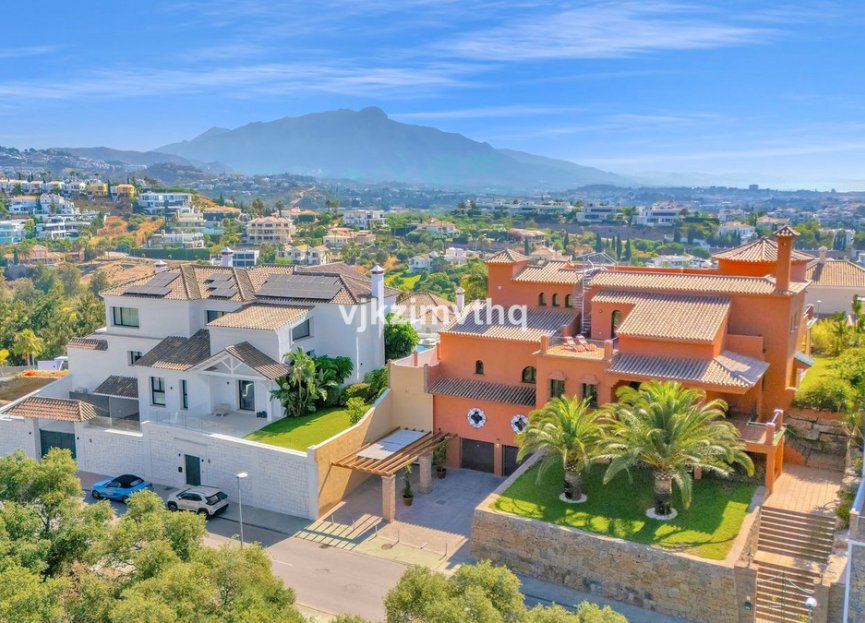 Resale - House - Detached Villa - Benahavís - Benahavís Centro