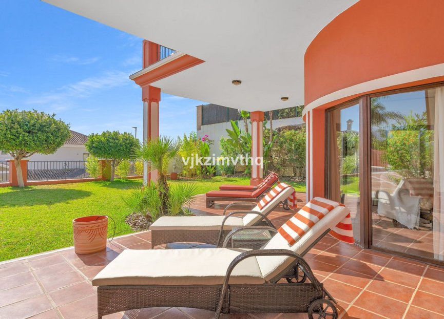 Resale - House - Detached Villa - Benahavís - Benahavís Centro