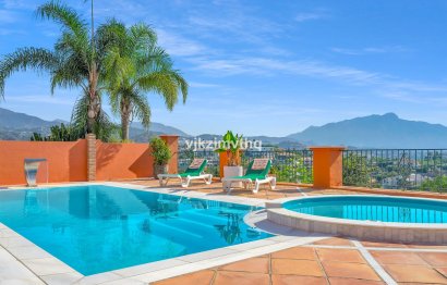 Resale - House - Detached Villa - Benahavís - Benahavís Centro