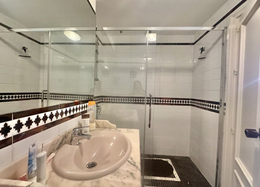 Resale - Ground floor apartment - Marbella - Marbella Centro