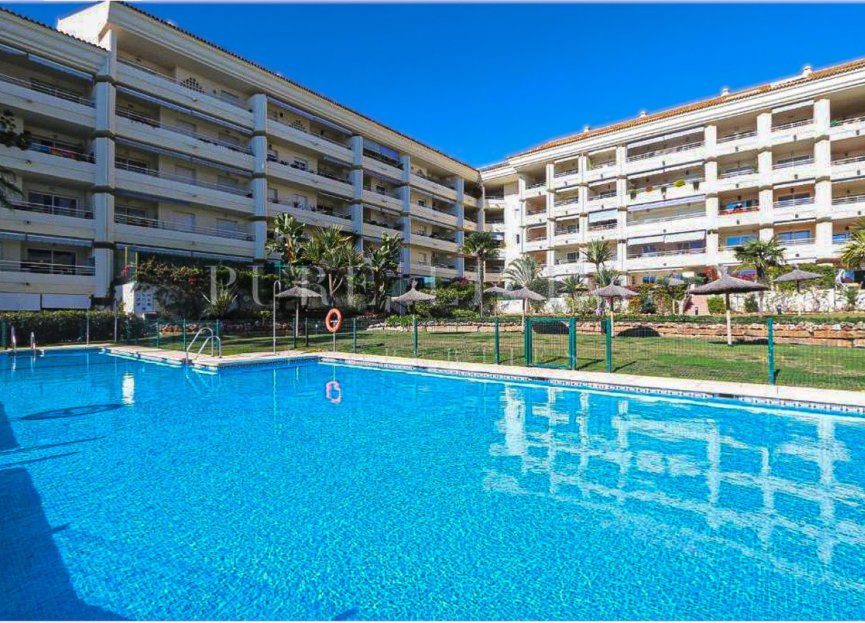 Resale - Apartment - Middle Floor Apartment - Marbella - Marbella Centro