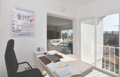 Resale - House - Semi-Detached House - Fuengirola - Fuengirola Centro