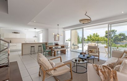 Resale - House - Detached Villa - Benalmádena - Benalmadena Centro