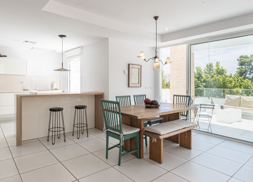 Resale - House - Detached Villa - Benalmádena - Benalmadena Centro