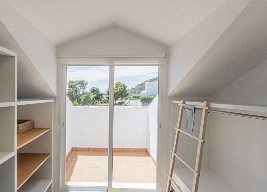 Resale - House - Detached Villa - Benalmádena - Benalmadena Centro