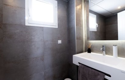 Resale - House - Detached Villa - Benalmádena - Benalmadena Centro