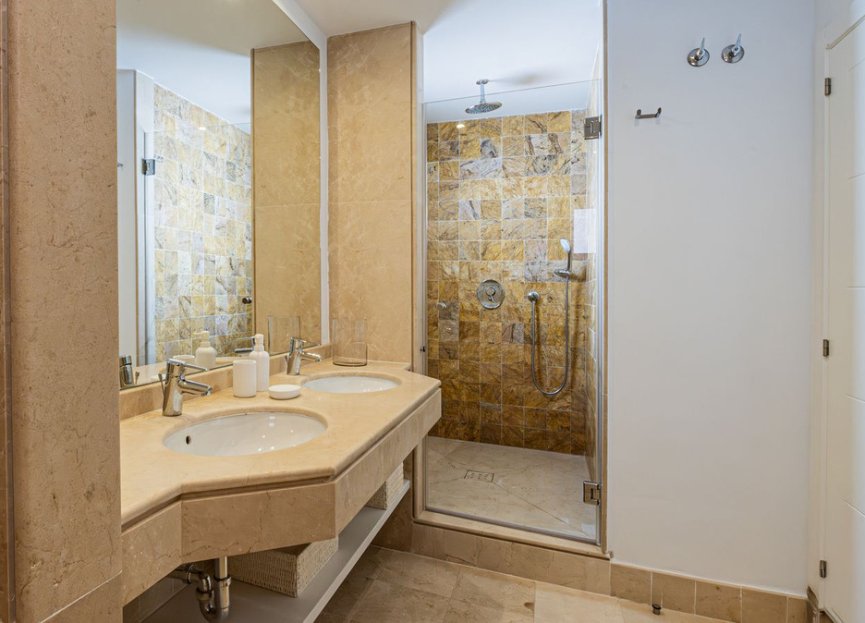 Resale - House - Detached Villa - Benalmádena - Benalmadena Centro