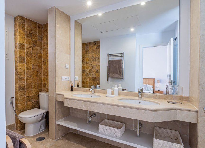 Resale - House - Detached Villa - Benalmádena - Benalmadena Centro