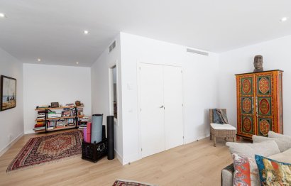 Resale - House - Detached Villa - Benalmádena - Benalmadena Centro