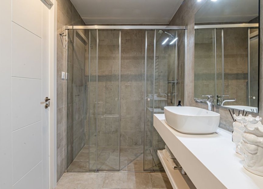 Resale - House - Detached Villa - Benalmádena - Benalmadena Centro