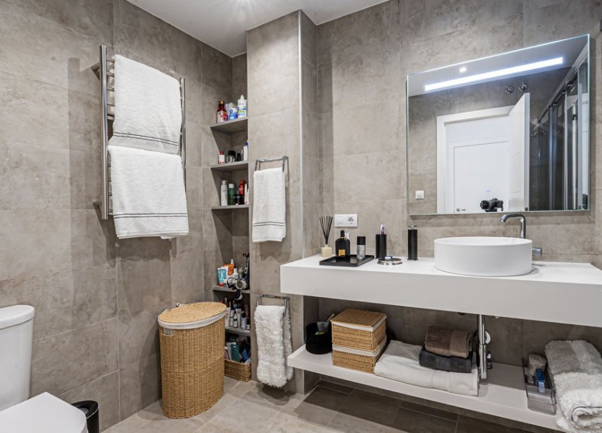 Resale - House - Detached Villa - Benalmádena - Benalmadena Centro