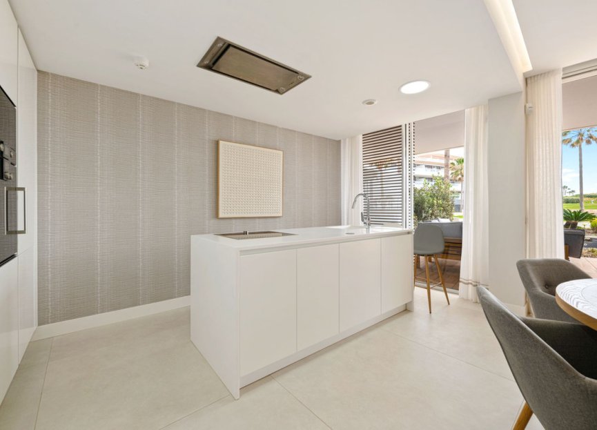 Resale - Ground floor apartment - Estepona - Estepona Centro