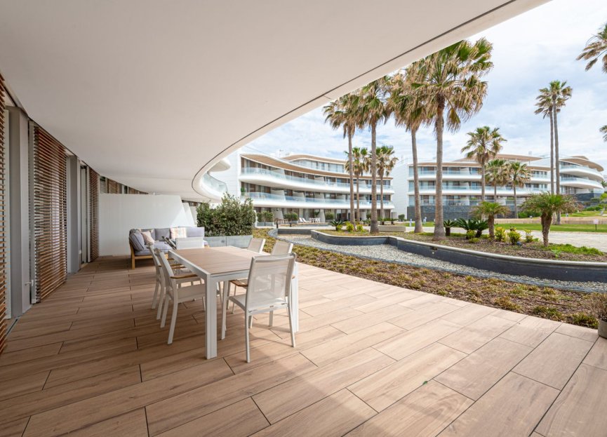 Resale - Ground floor apartment - Estepona - Estepona Centro