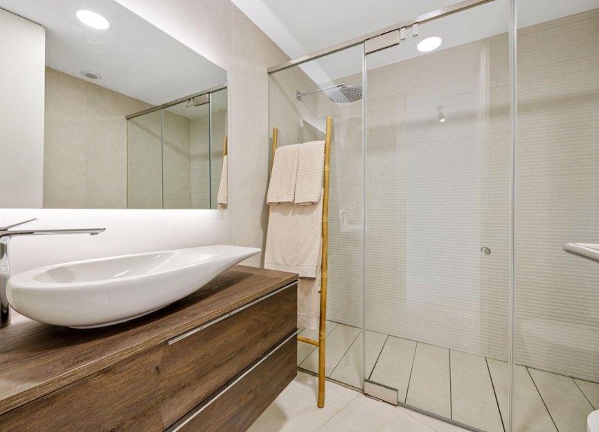 Resale - Ground floor apartment - Estepona - Estepona Centro