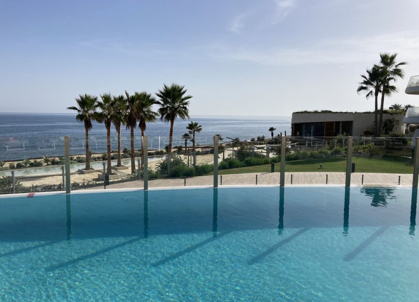 Resale - Ground floor apartment - Estepona - Estepona Centro