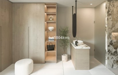 Resale - House - Semi-Detached House - Marbella - The Golden Mile