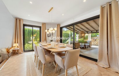 Resale - House - Detached Villa - Marbella - Nueva Andalucia