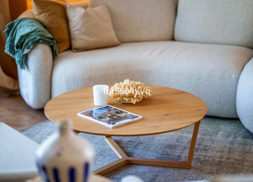 Resale - House - Detached Villa - Marbella - Nueva Andalucia