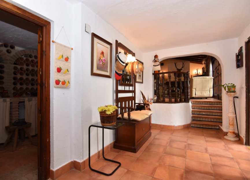 Resale - House - Finca - Cortijo - Mijas - Mijas Centro