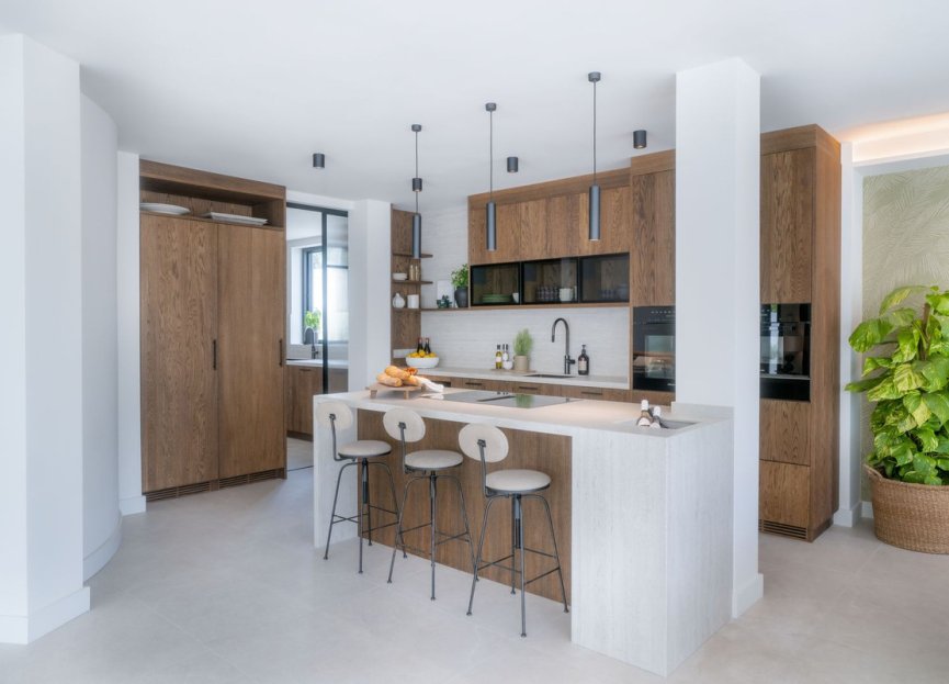 Resale - House - Detached Villa - Marbella - Nueva Andalucia