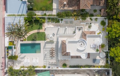 Resale - House - Detached Villa - Marbella - Nueva Andalucia