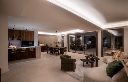 Resale - House - Detached Villa - Marbella - Nueva Andalucia